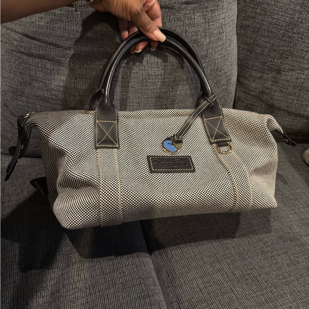 Dooney & Bourke hobo style bag